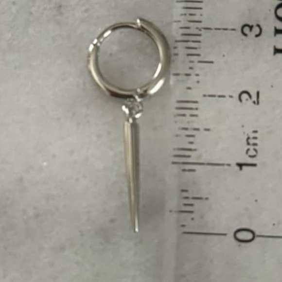 COPY - Sterling Silver Spike Huggie Hoop Earrings Brand New - Picture 4 of 4